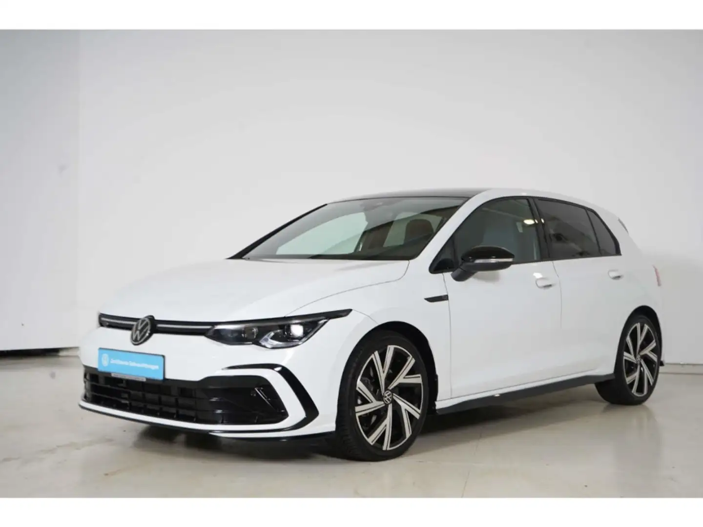 Volkswagen Golf 2.0 TSI 4Motion R-Line Wit - 2