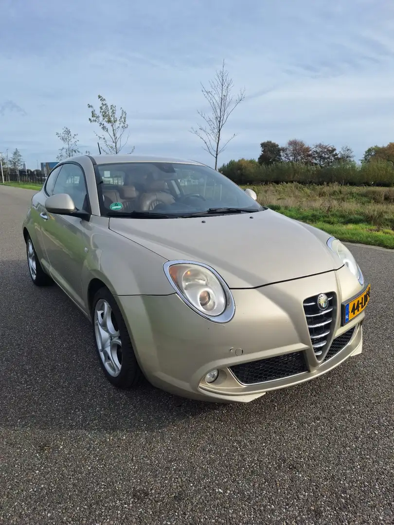 Alfa Romeo MiTo 1.4 turbo 99KW Multi AIR 2010 Beige - 2