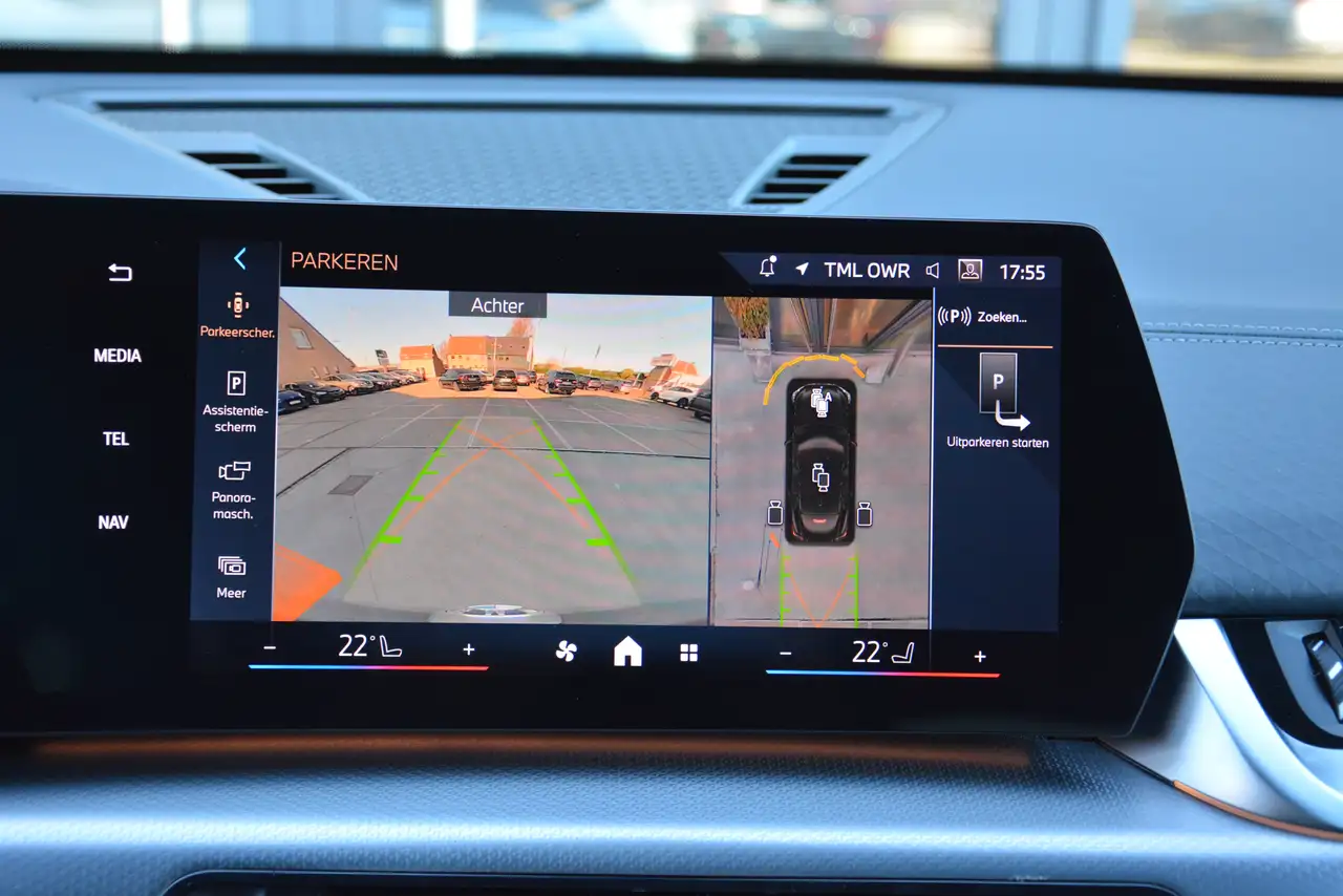 BMW X2 sDrive20i M-Sport/ACC/HUD/360°CAM/Keyless 21