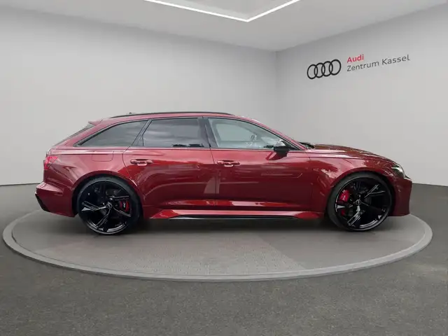 Audi RS6 view 8