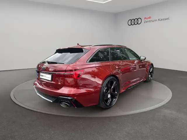 Audi RS6 view 7