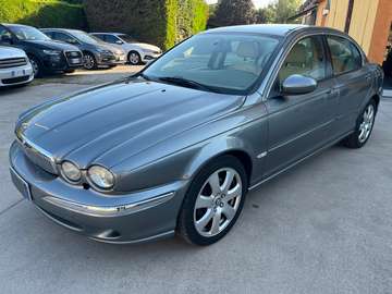 X-Type Berlina 3.0 V6 Executive