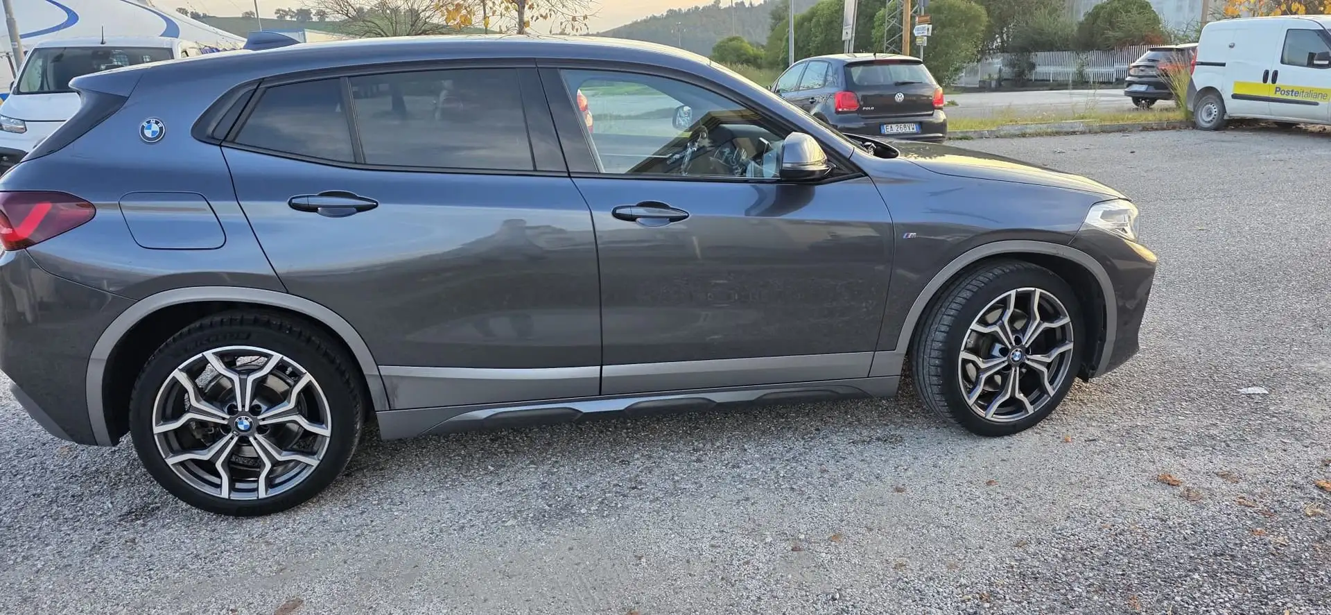 BMW X2 X2 sDrive20i Msport-X Grijs - 2