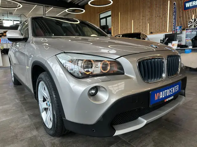 BMW X1 view 3