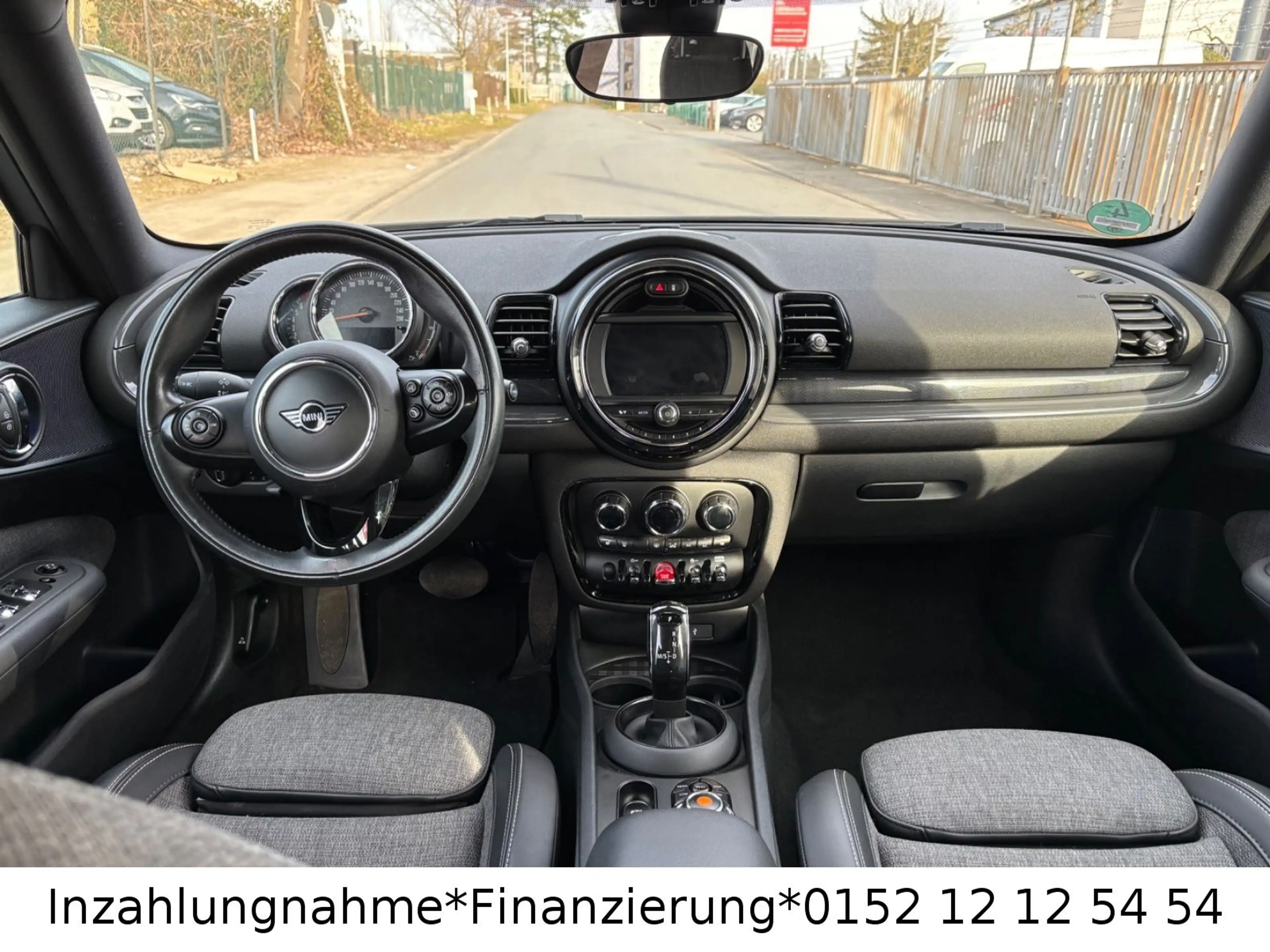 MINI Cooper Clubman — photo 11