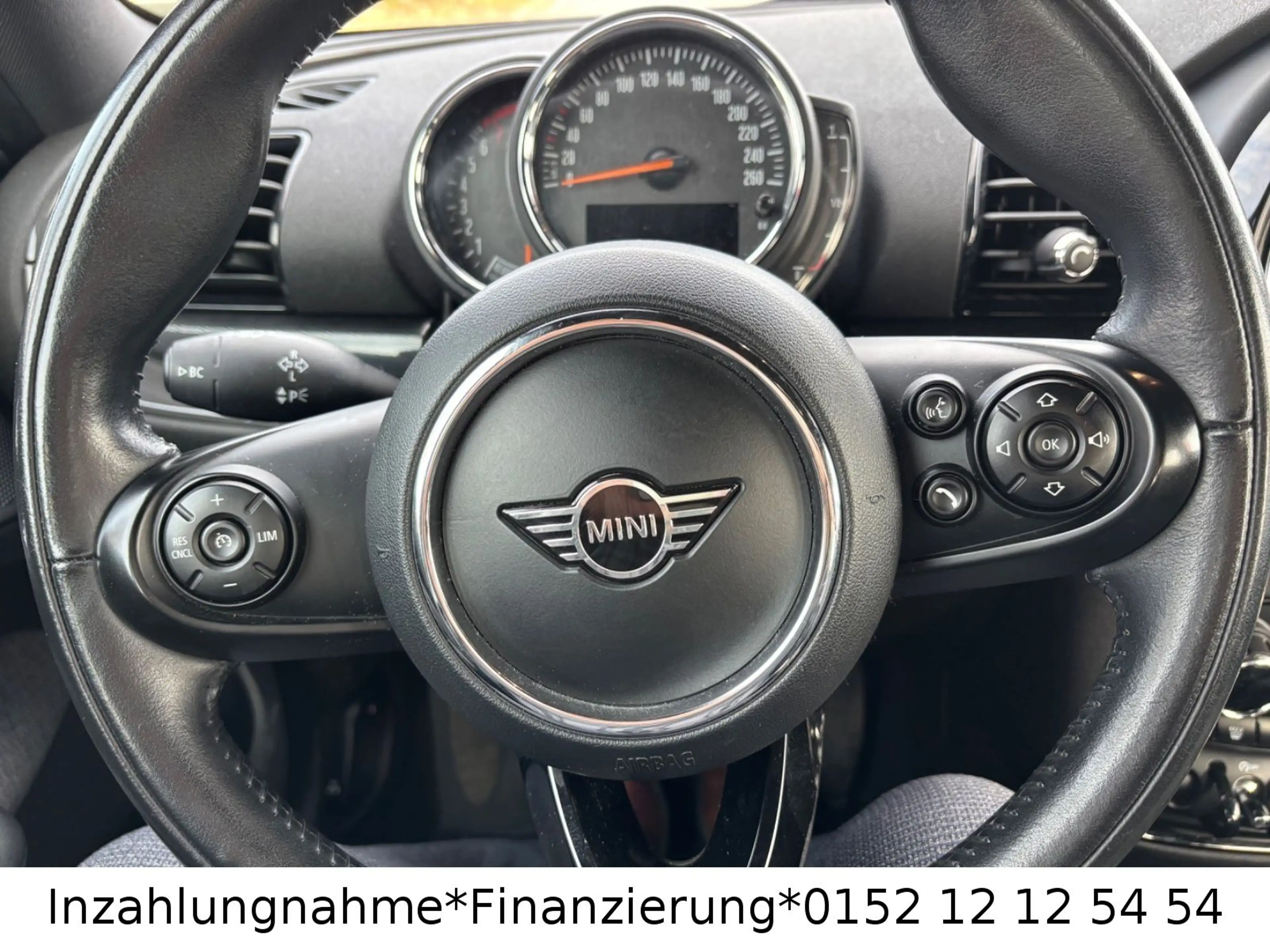 MINI Cooper Clubman — photo 14