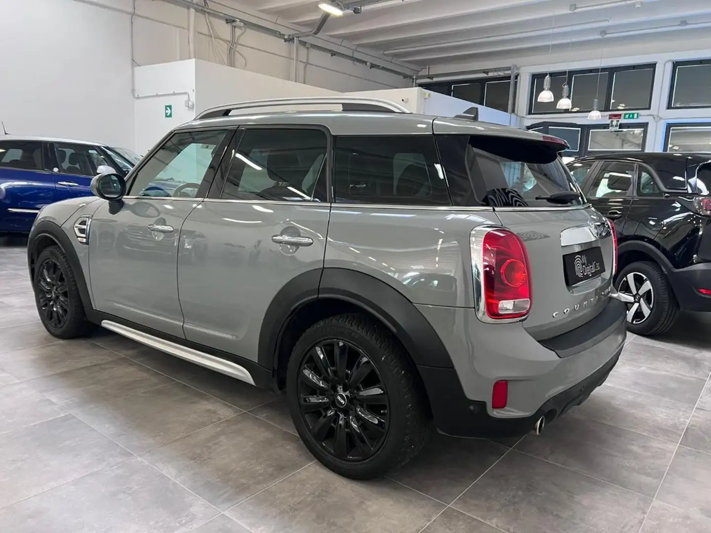 MINI One D Countryman 1.5 Business Gri - 2