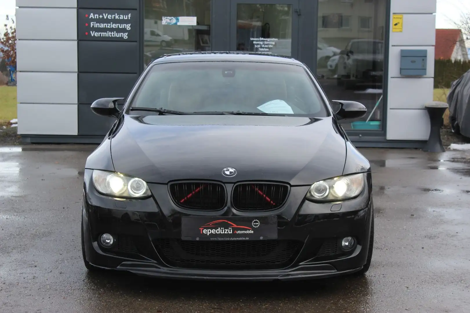 BMW 325 i Cabrio Aut.*M OPTIK*XENON*LEDER*NAVI*19ZOLL Noir - 2