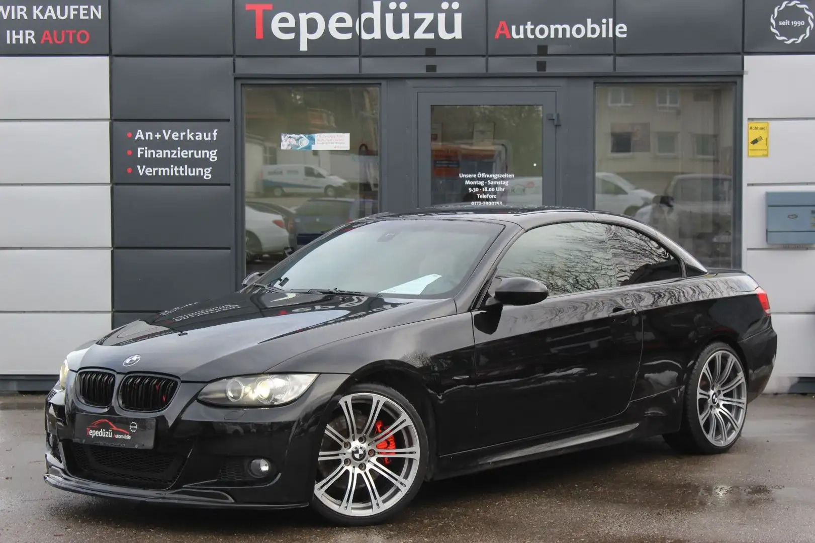 BMW 325 i Cabrio Aut.*M OPTIK*XENON*LEDER*NAVI*19ZOLL Noir - 1