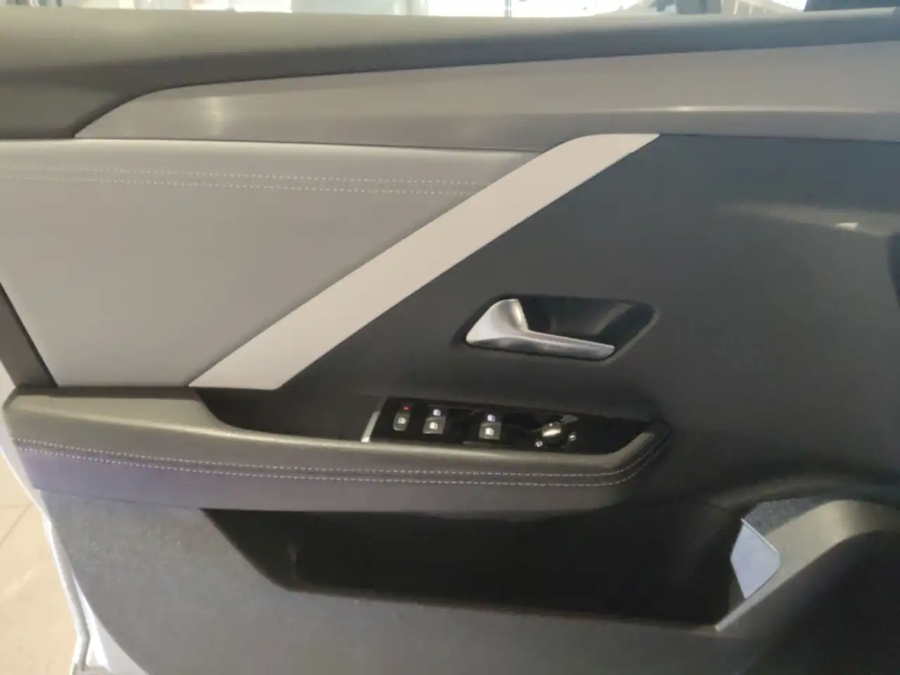 Opel Astra L Business Elegance PHEV AHK-abnehmbar Navi LED Ap 12