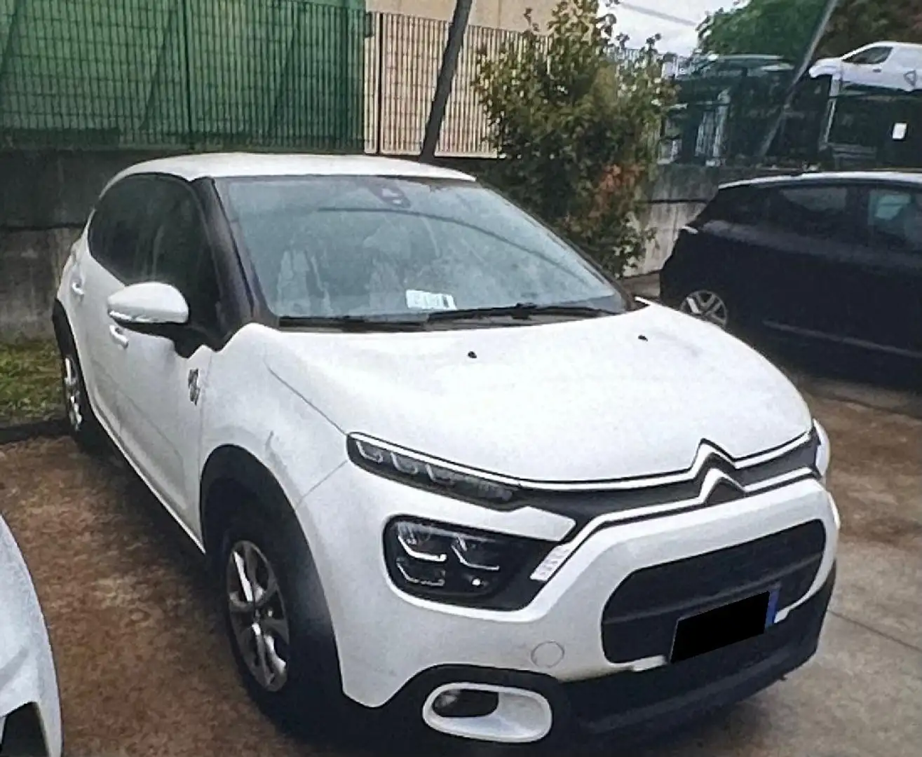 Citroen C3 YOU 1.2 BENZINA 85 CV S&S CLIMA KM CERTIFICATI Blanc - 1