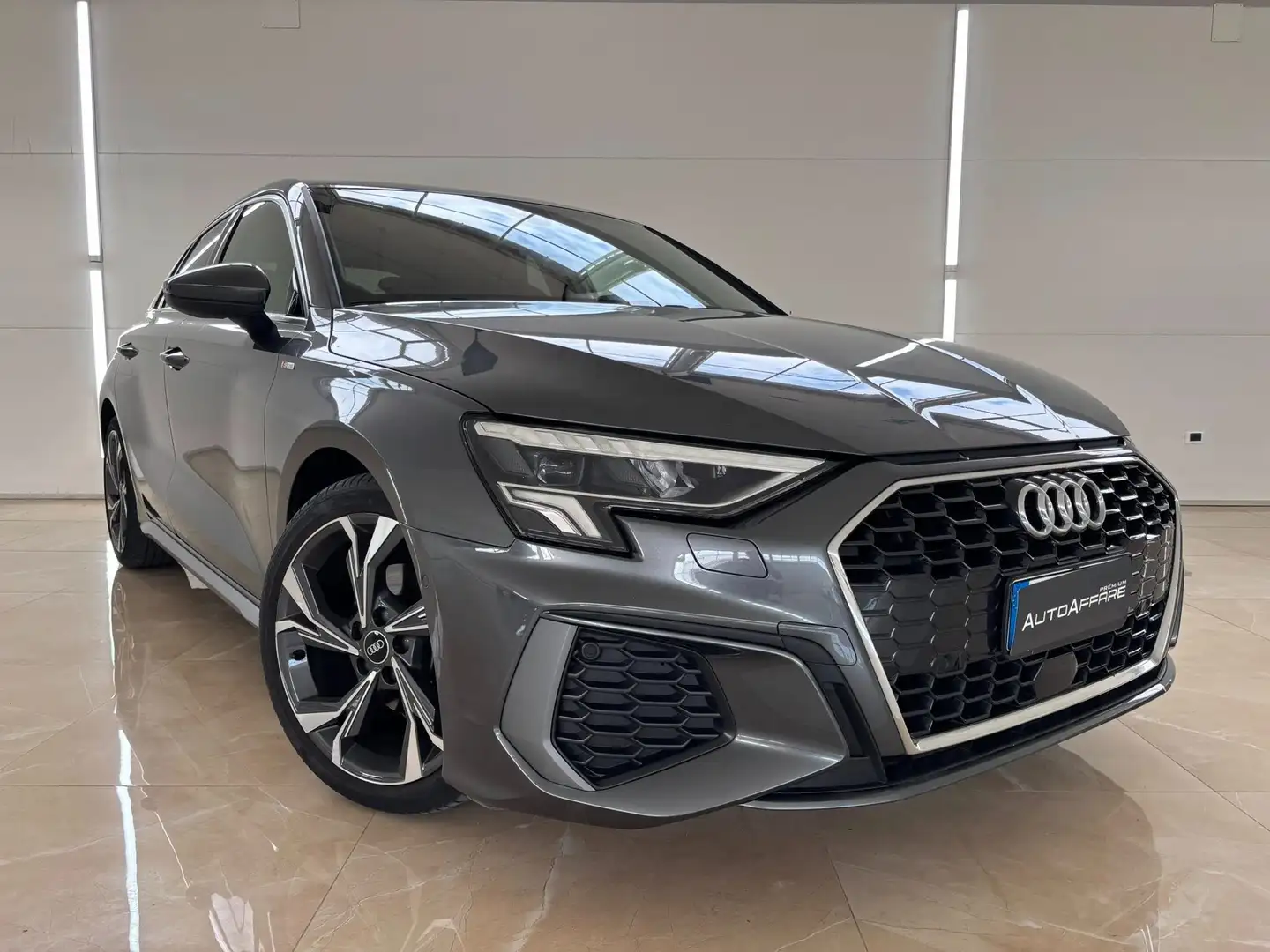 Audi A3 A3 IV 2020 SBK 30 2.0 tdi S line edition s-tronic Grigio - 1