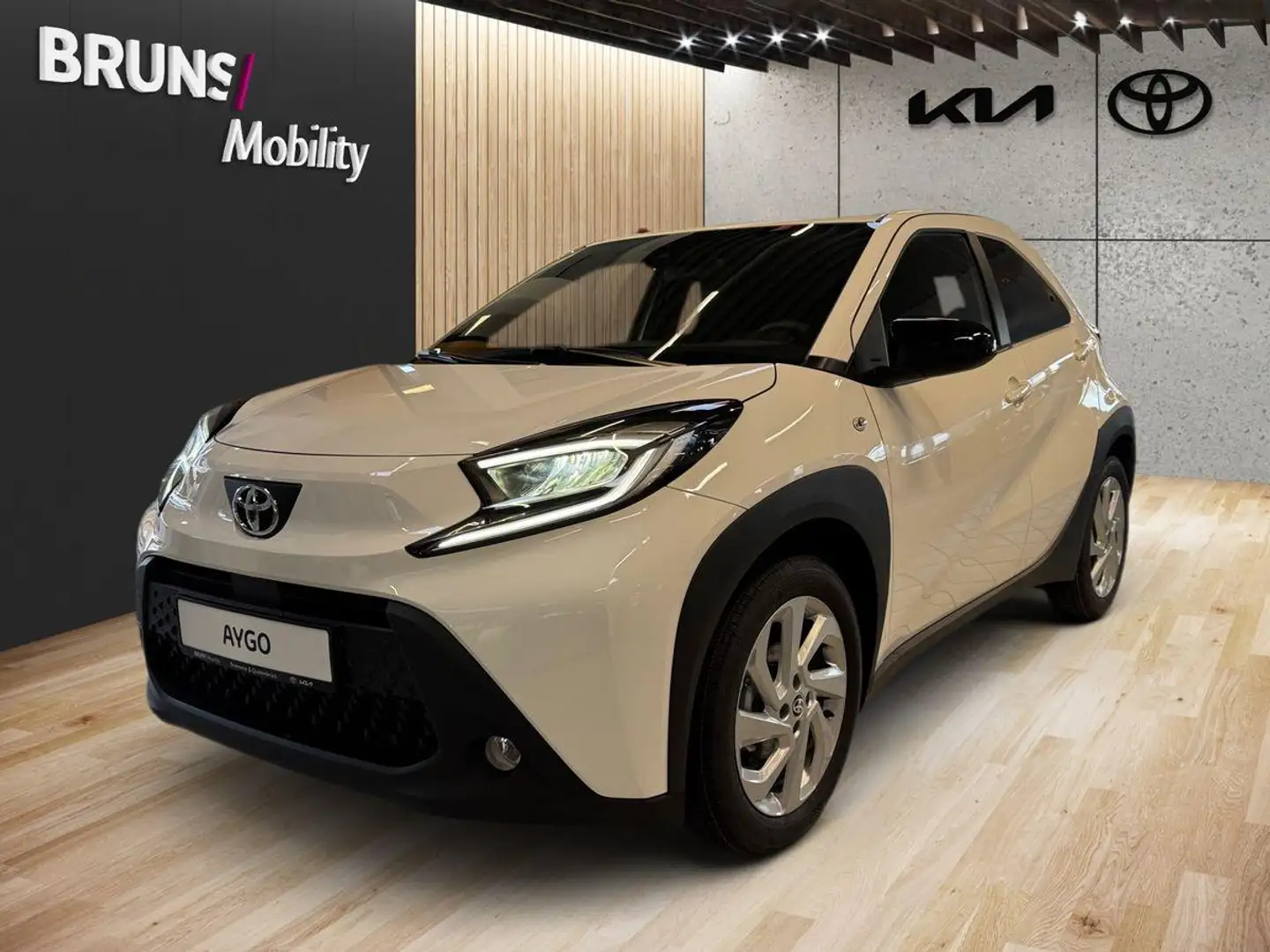 Toyota Aygo X 1.0 Kamera Sitzheizung Apple/Android Weiß - 2