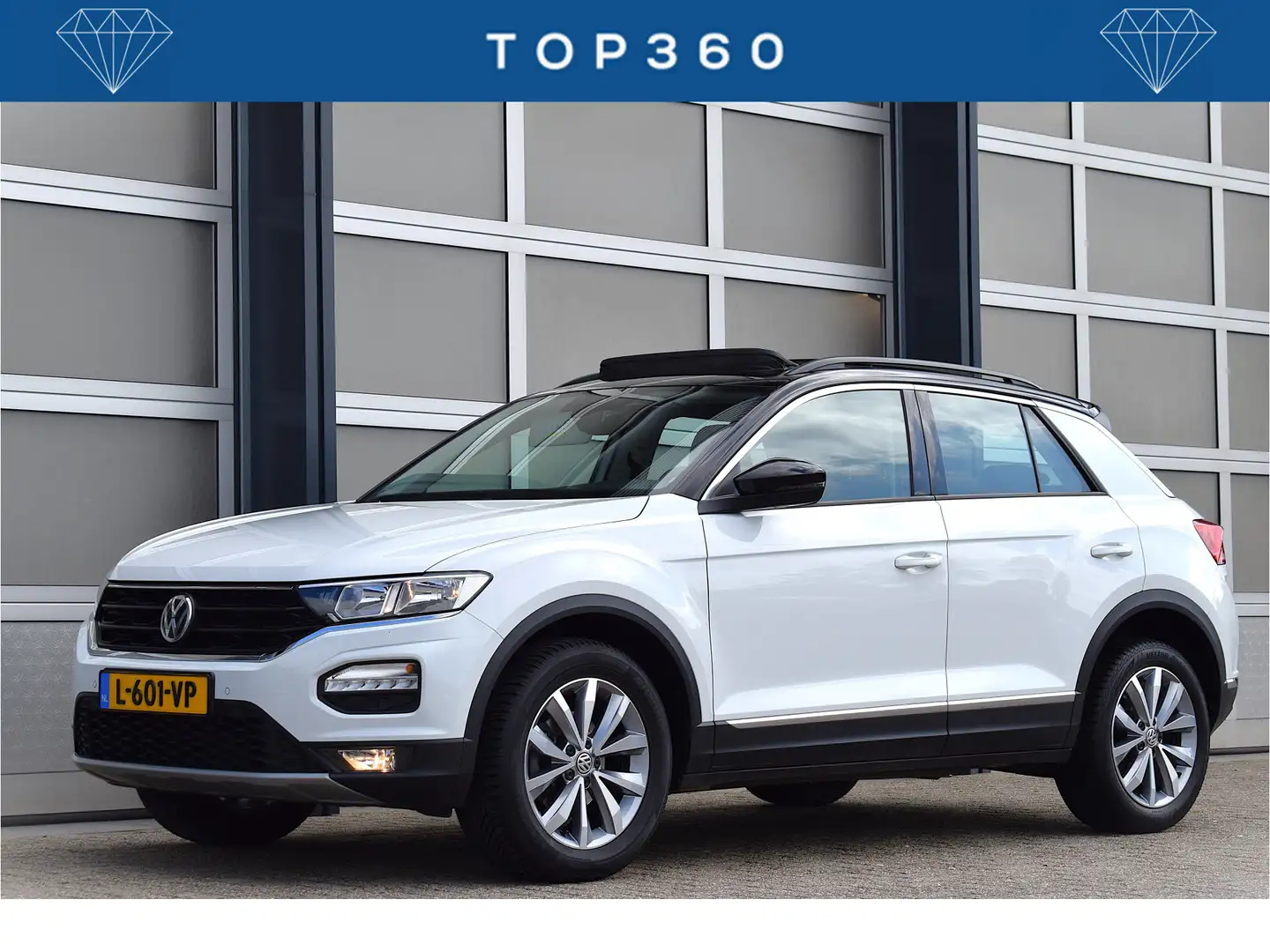 Volkswagen T-Roc 1.5 TSI Sport Business R Panodak | Virtual cockpit Wit - 1