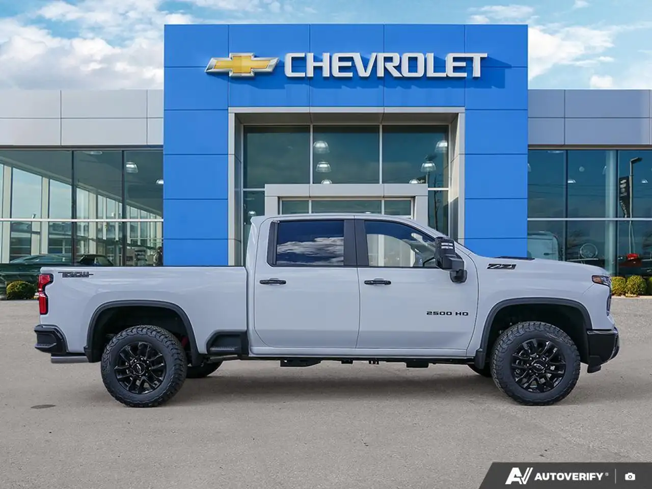 Chevrolet Silverado 2500 снимка Chevrolet Silverado 2500