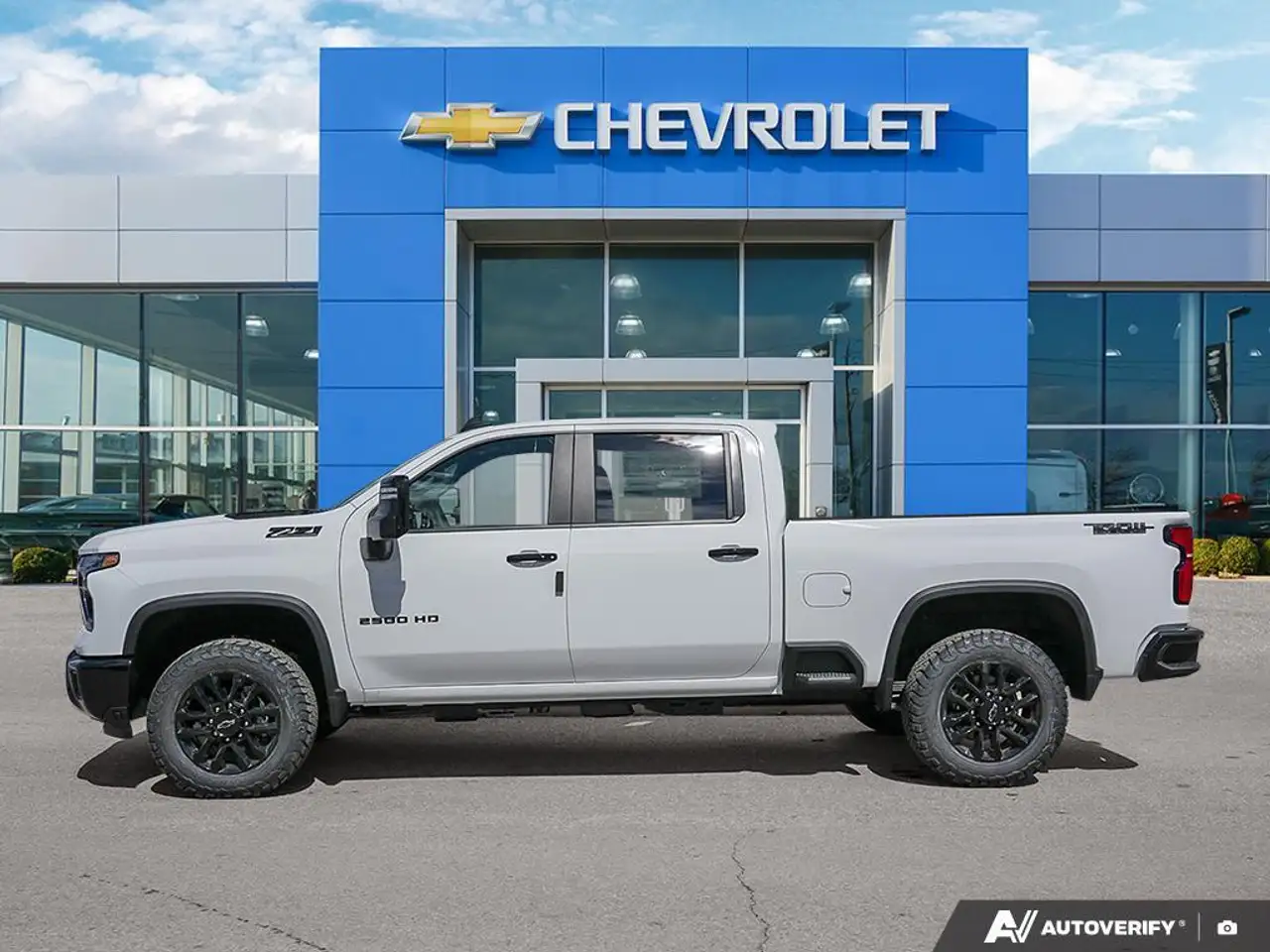Chevrolet Silverado 2500 снимка Chevrolet Silverado 2500