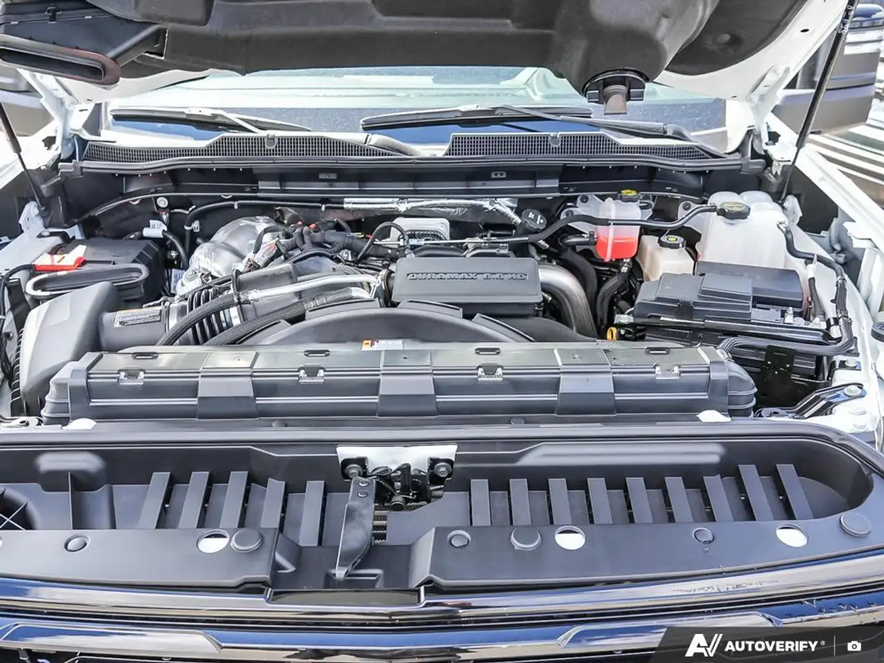 Chevrolet Silverado 2500 снимка Chevrolet Silverado 2500