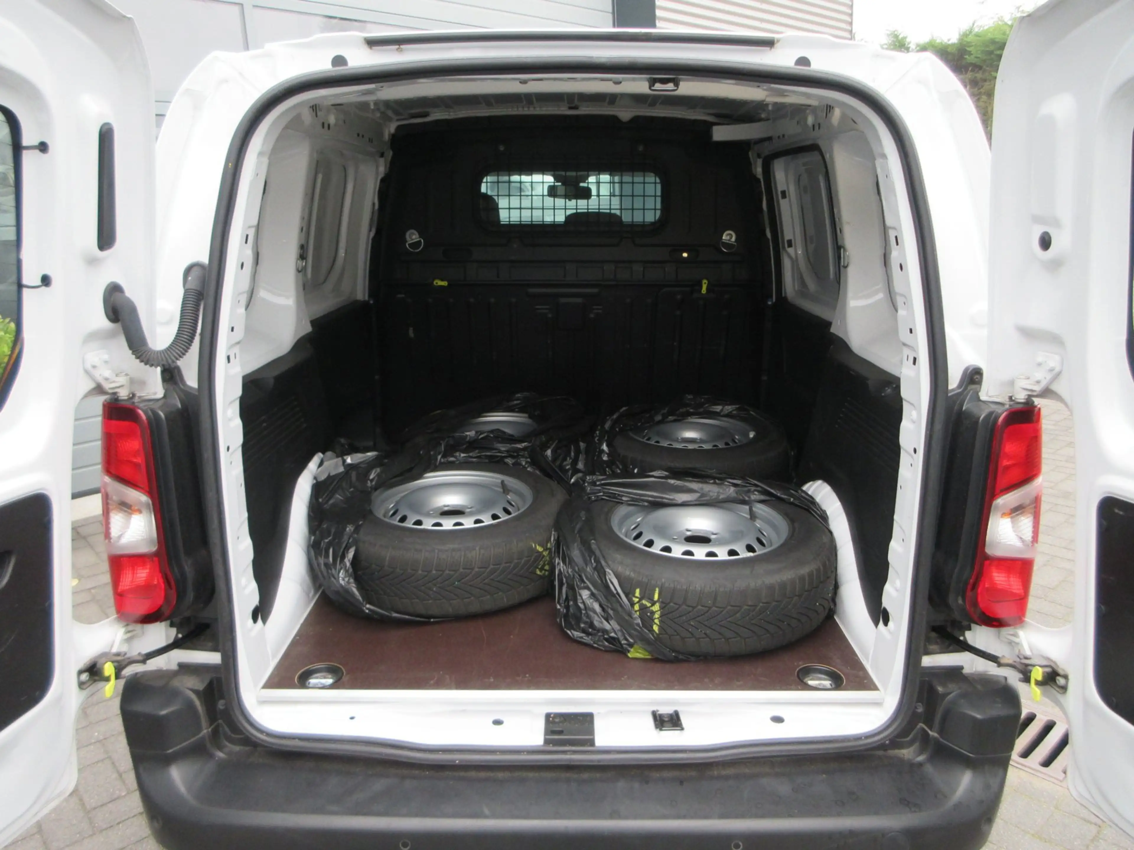 Toyota Proace City 1.5 D-4D Live, 102pk, Euro 6, Airco, PDC, 3-Zits. — photo 6