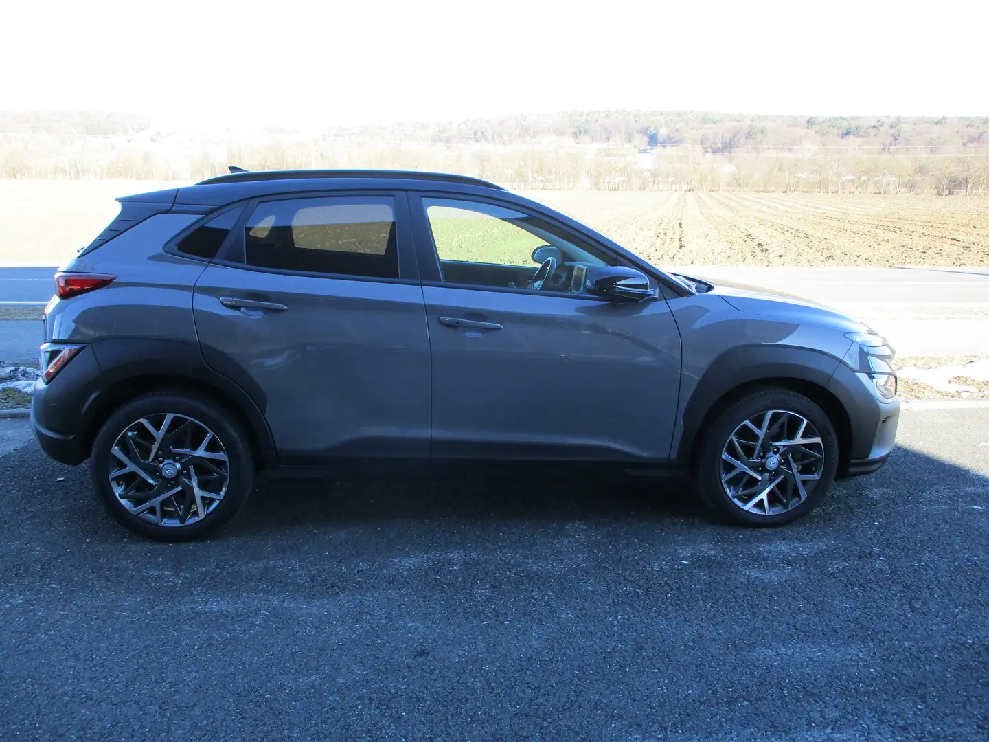 Hyundai KONA Prime Hybrid 2WD - 2