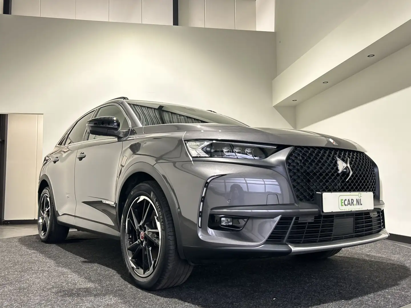DS Automobiles DS 7 Crossback E-Tense Performance Line+ PHEV 225 Panoramadak, Fo Grijs - 1