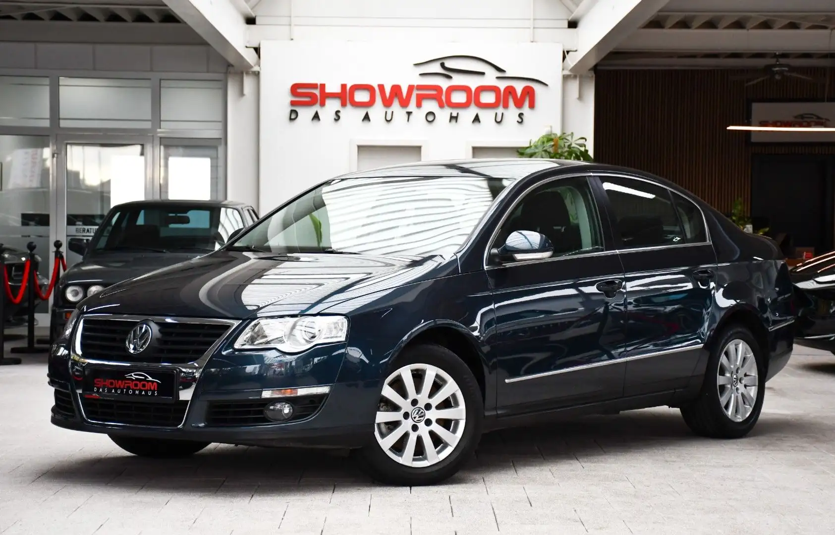 Volkswagen Passat Lim. Comfortline 1.Hand 36tkm! Blau - 2