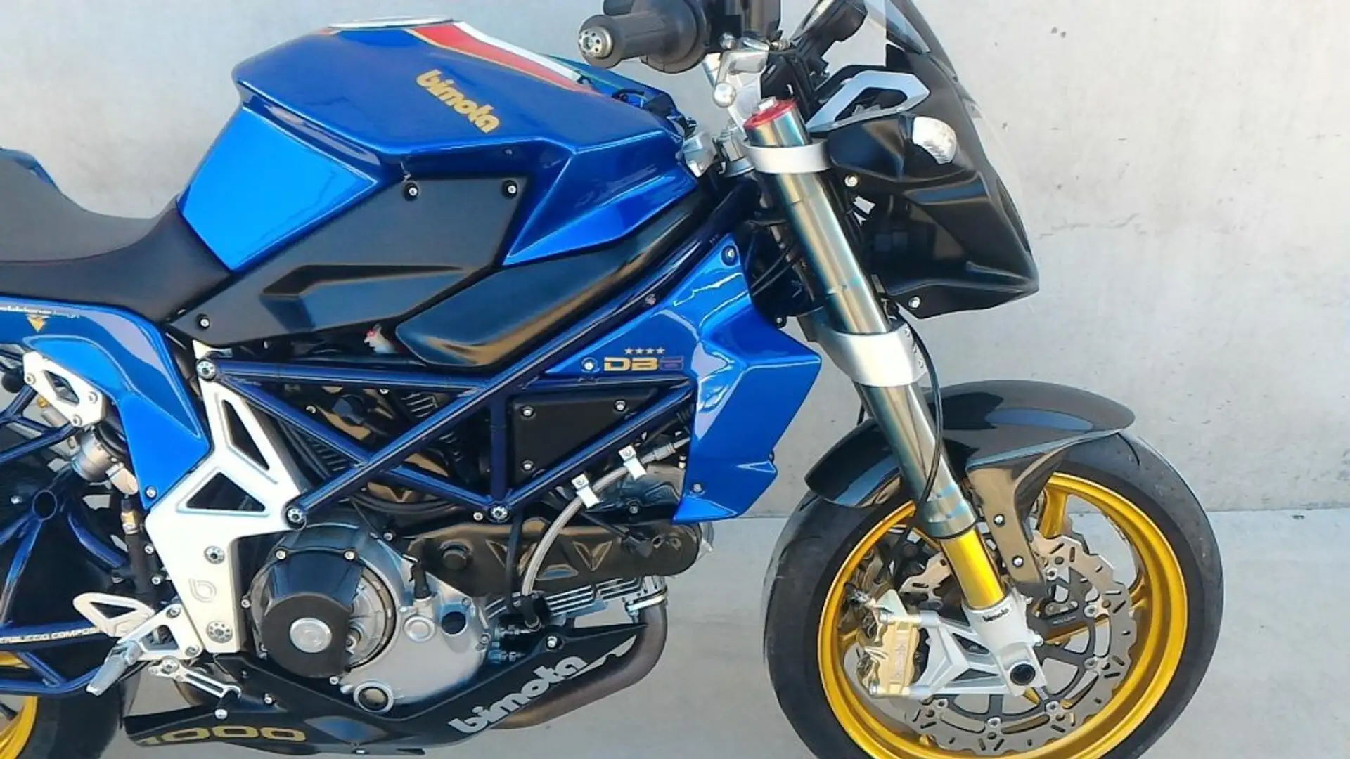 Bimota DB 6 Azzurro n° 16/23 Modrá - 2