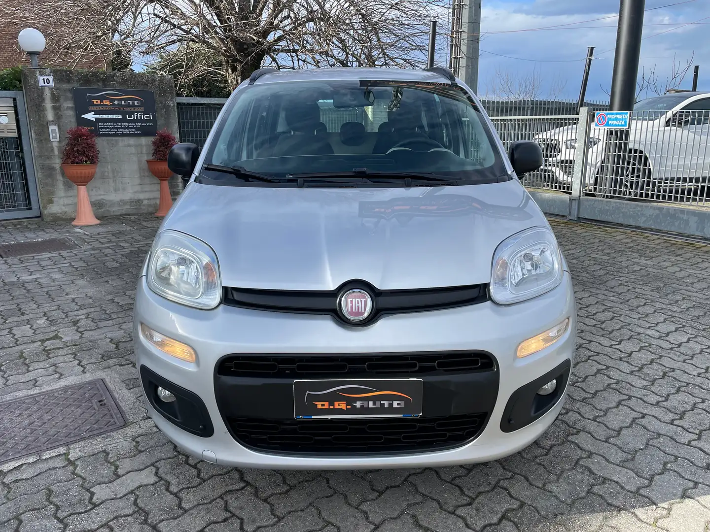Fiat Panda Panda 0.9 t.air t. natural power Easy 80cv Silber - 2