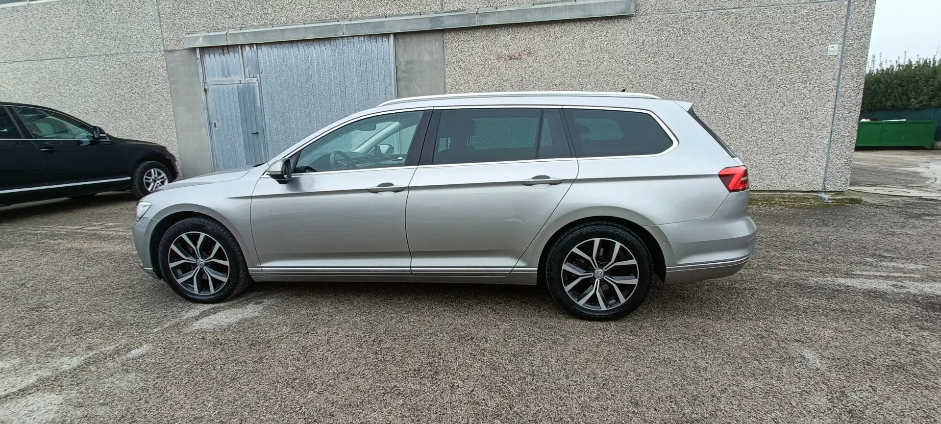 Volkswagen Passat Variant 2.0 tdi Highline 150cv - 1