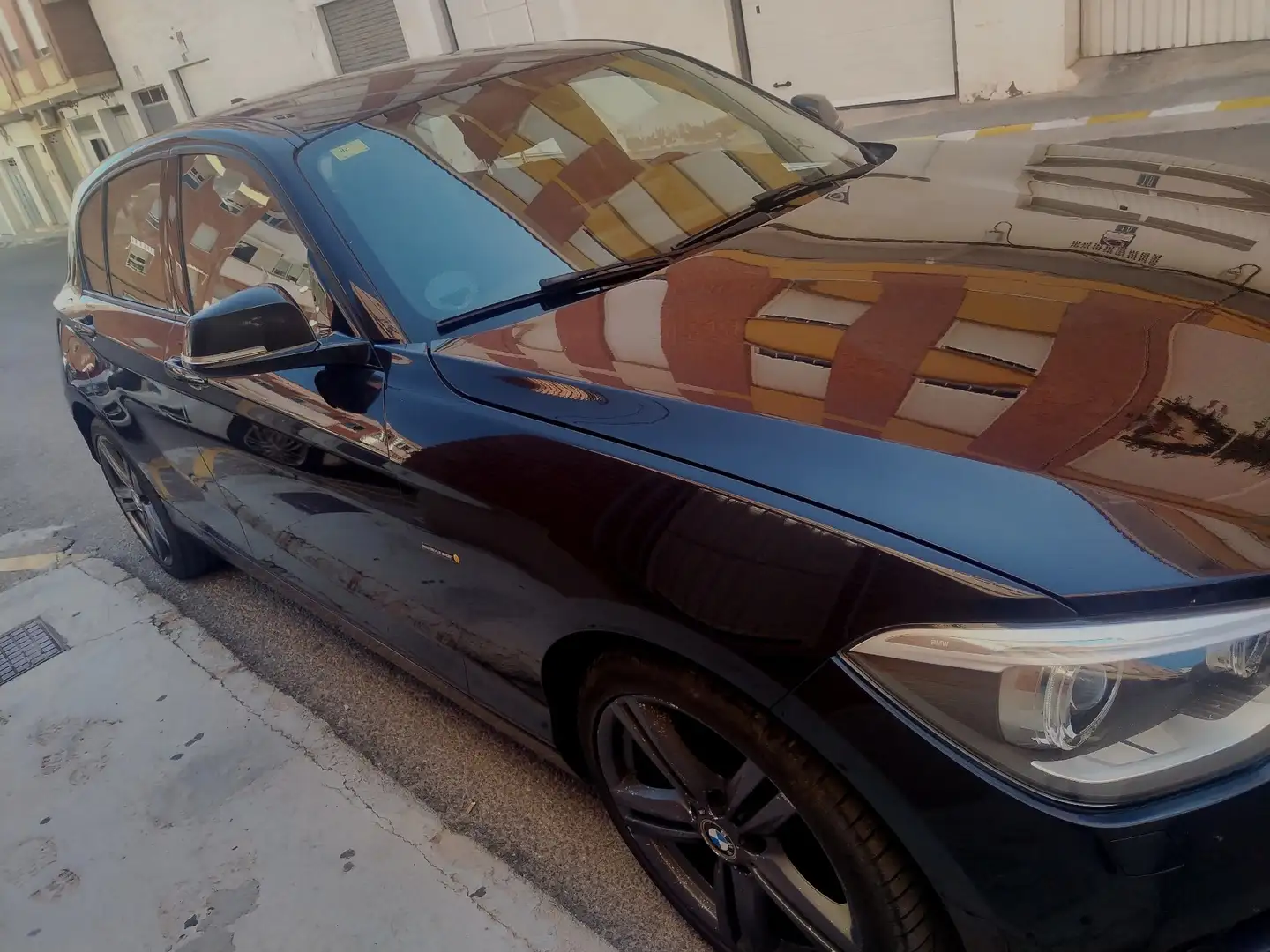 BMW 116 116d Efficient Dynamics Essential Edition - 2