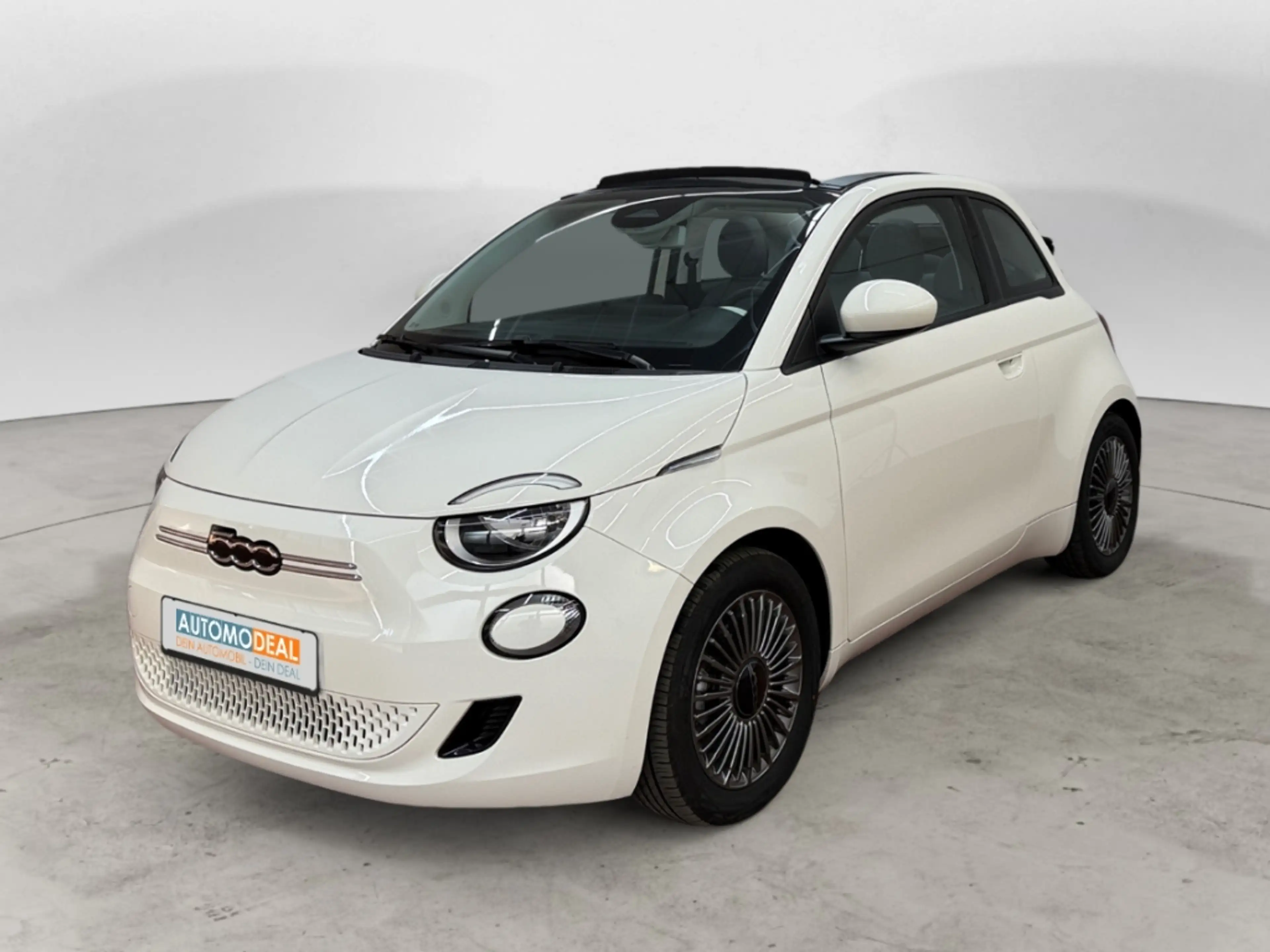 Fiat 500e Icon B-ZERT NAV DIG-DISPLAY KAMERA SITZ.HZG TEMPOM — photo 2