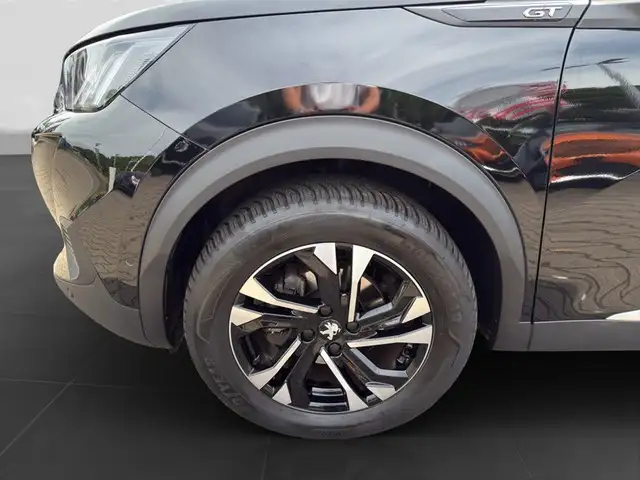 Peugeot 2008 view 7