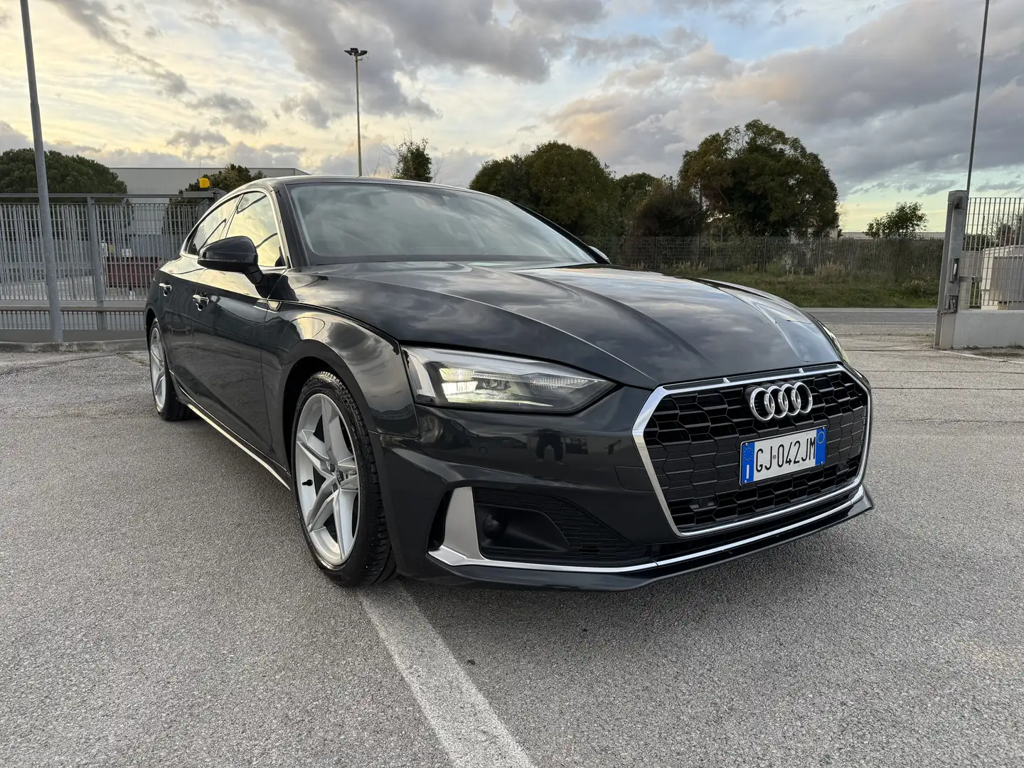 Audi A5 Sportback 35 2.0 tdi mhev Business Advanced 163cv Grigio - 1