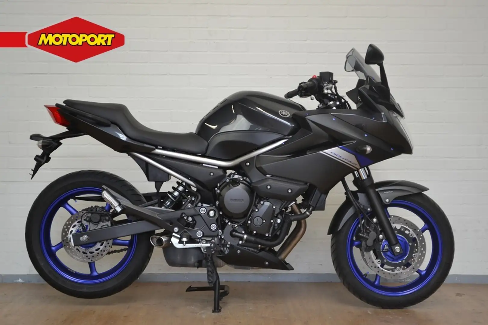 Yamaha XJ 6 Diversion ABS Negro - 1