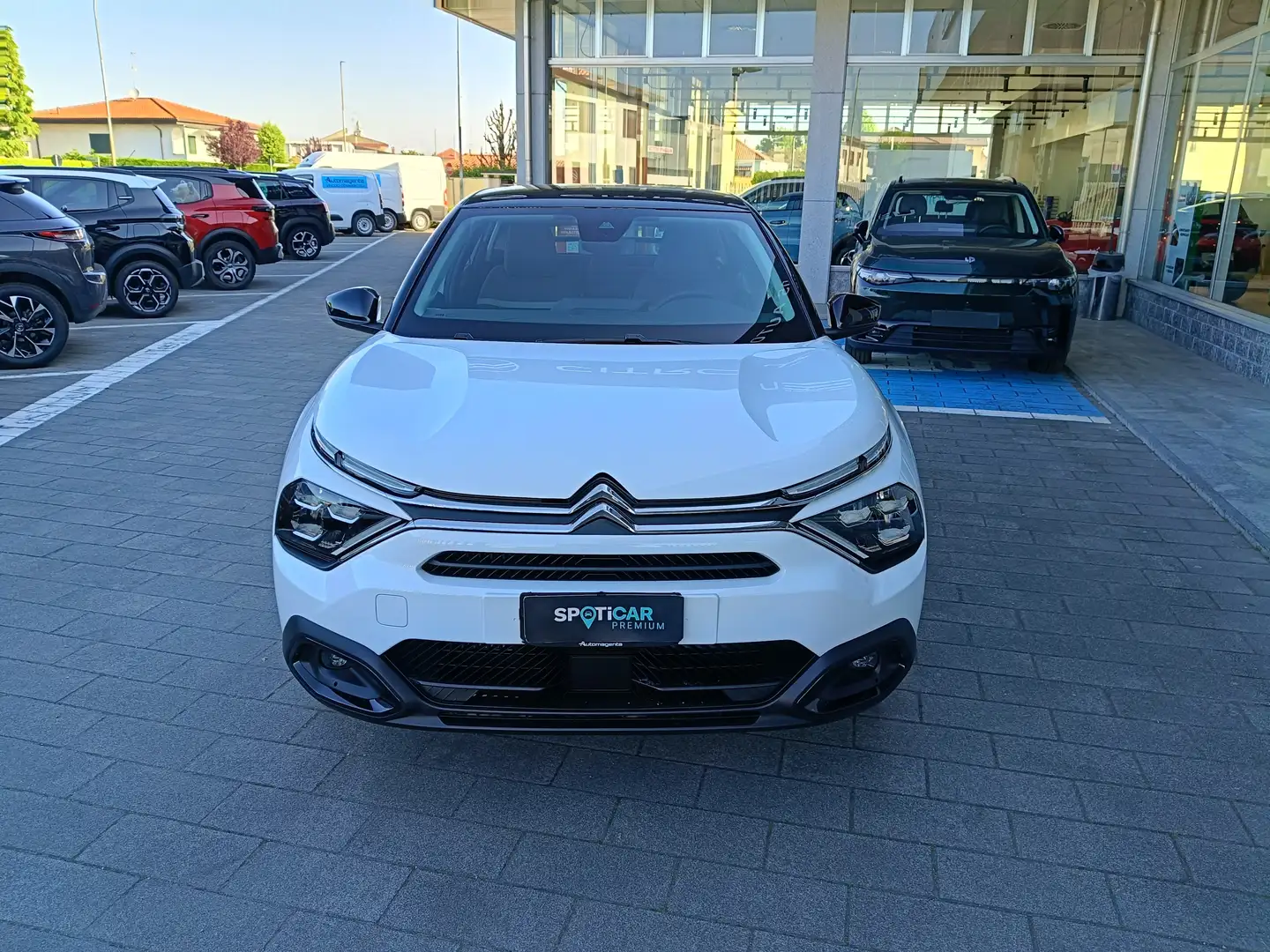 Citroen C4 1.2 Hybrid 136cv DC6 BUSINESS KM ZERO Bianco - 2