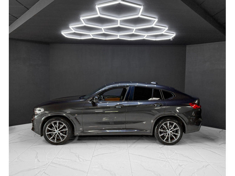 BMW X4 xDrive 20i M Sport — photo 2