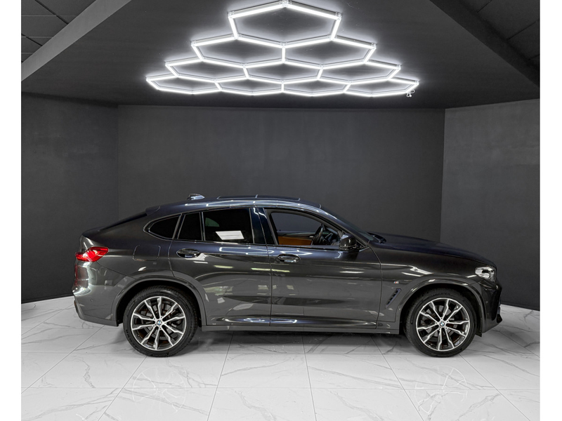 BMW X4 xDrive 20i M Sport — photo 6