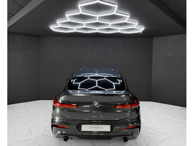 BMW X4 xDrive 20i M Sport — photo 4