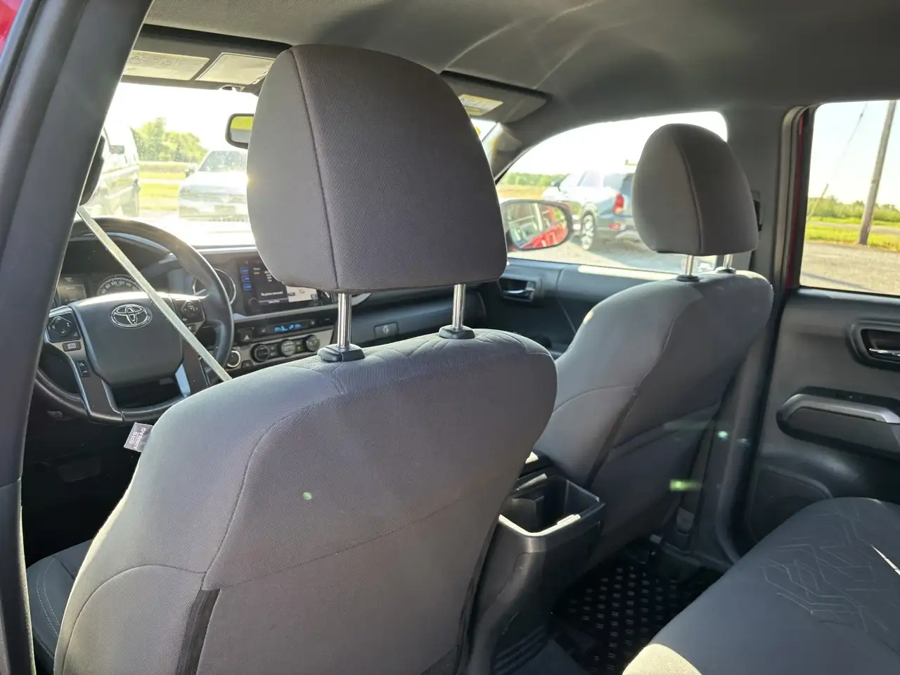 Toyota Tacoma снимка Toyota Tacoma