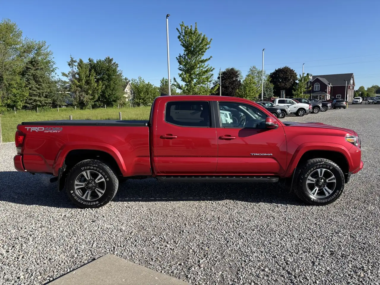 Toyota Tacoma снимка Toyota Tacoma