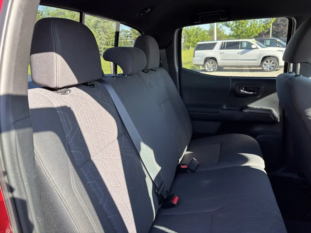 Toyota Tacoma снимка Toyota Tacoma