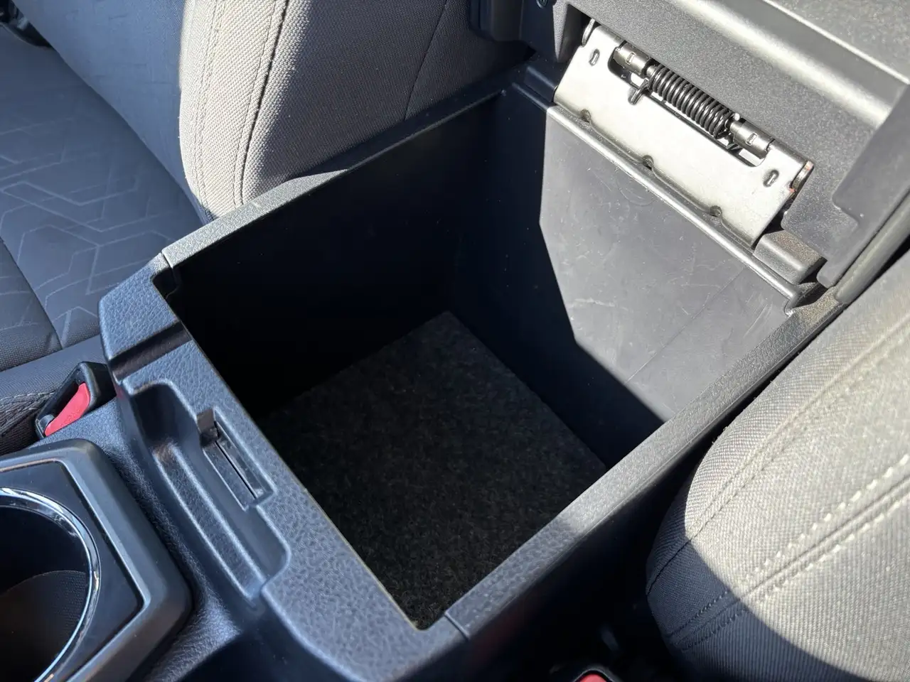 Toyota Tacoma снимка Toyota Tacoma