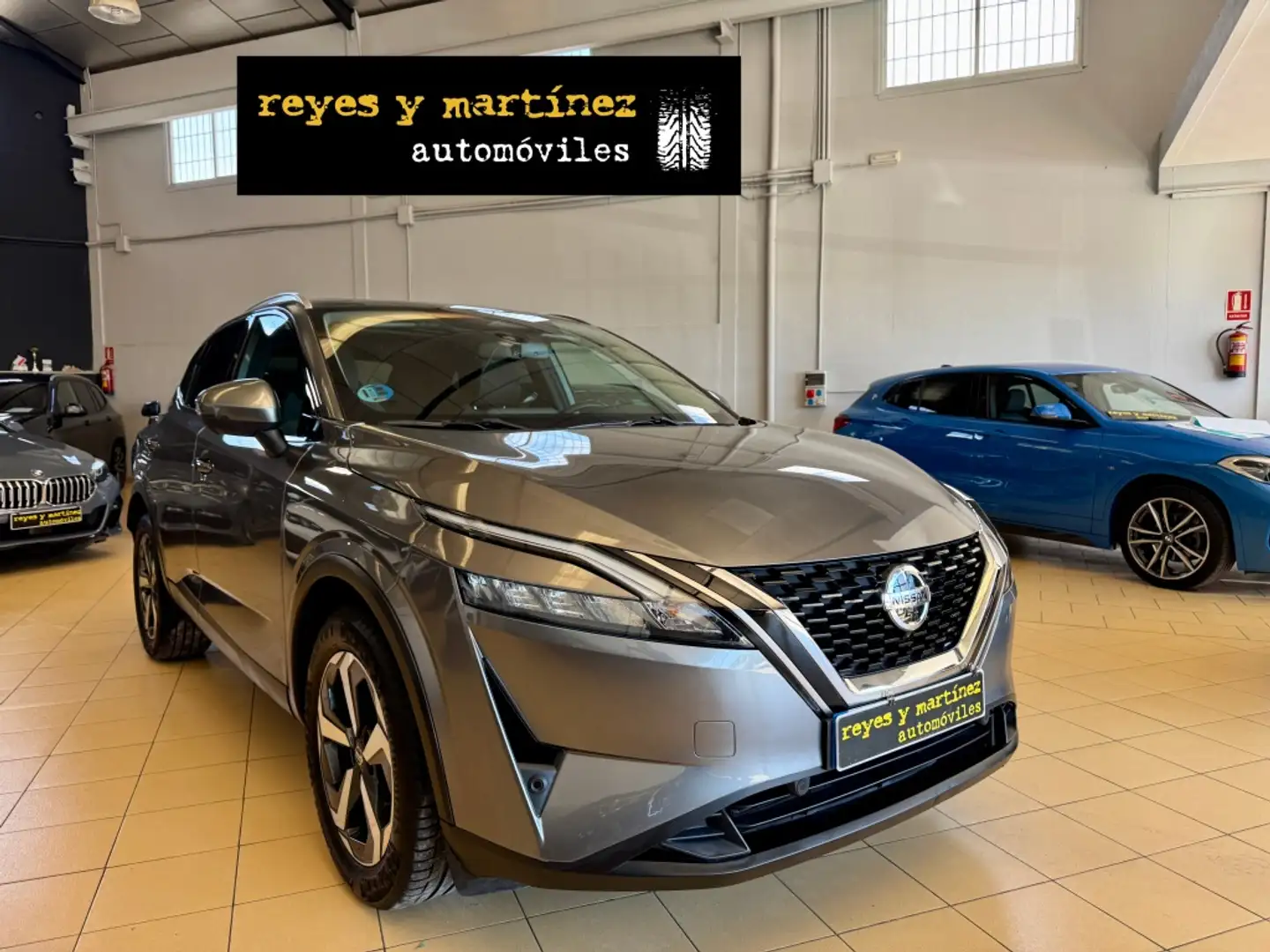 Nissan Qashqai 1.3 DIG-T mHEV 12V N-Connecta 4x2 103kW Gris - 2