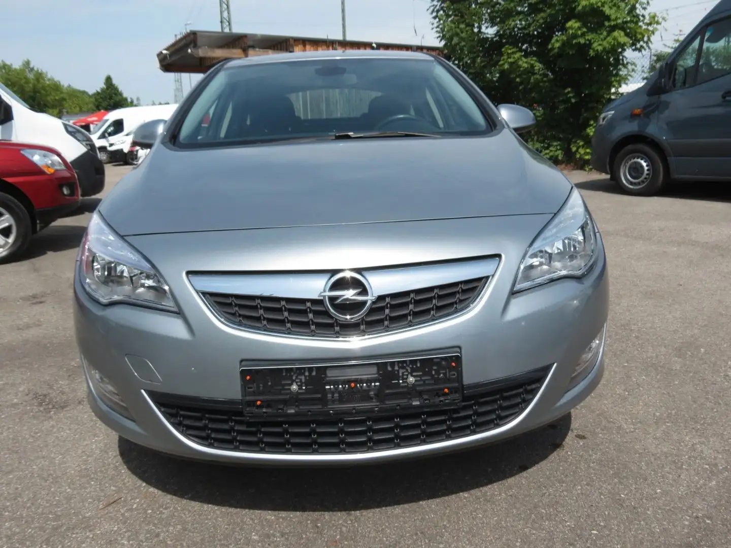 Opel Astra J Lim. Edition *54800 km,TÜV neu,KD neu* Argent - 2