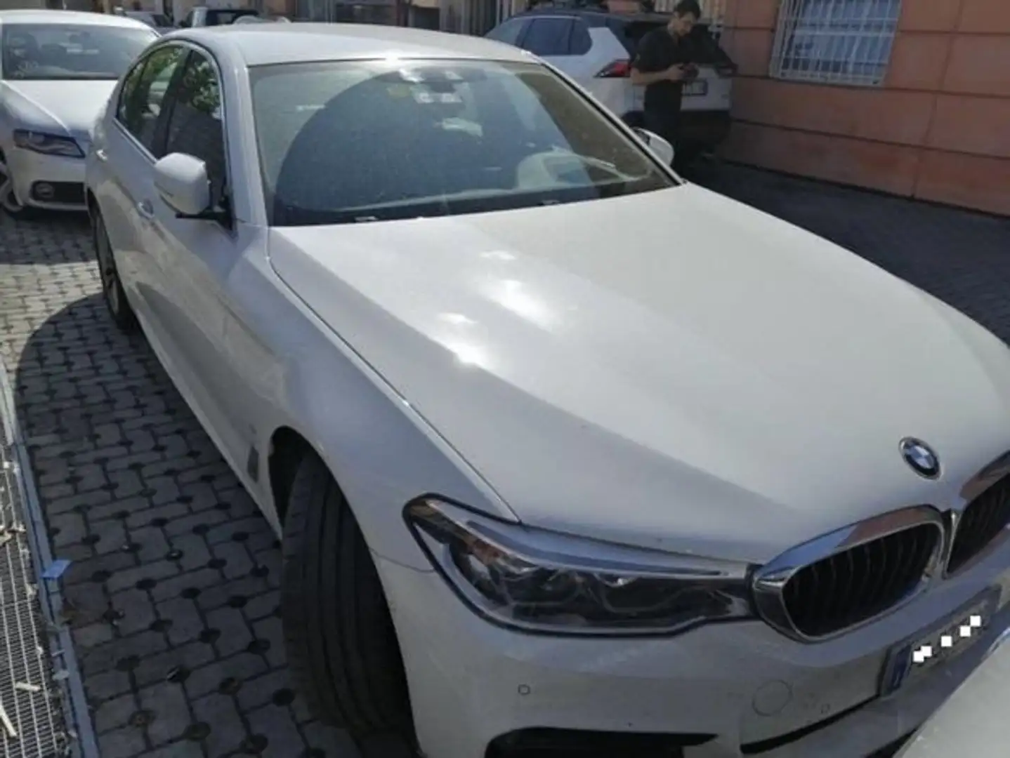 BMW 530 530e Msport auto Bianco - 2