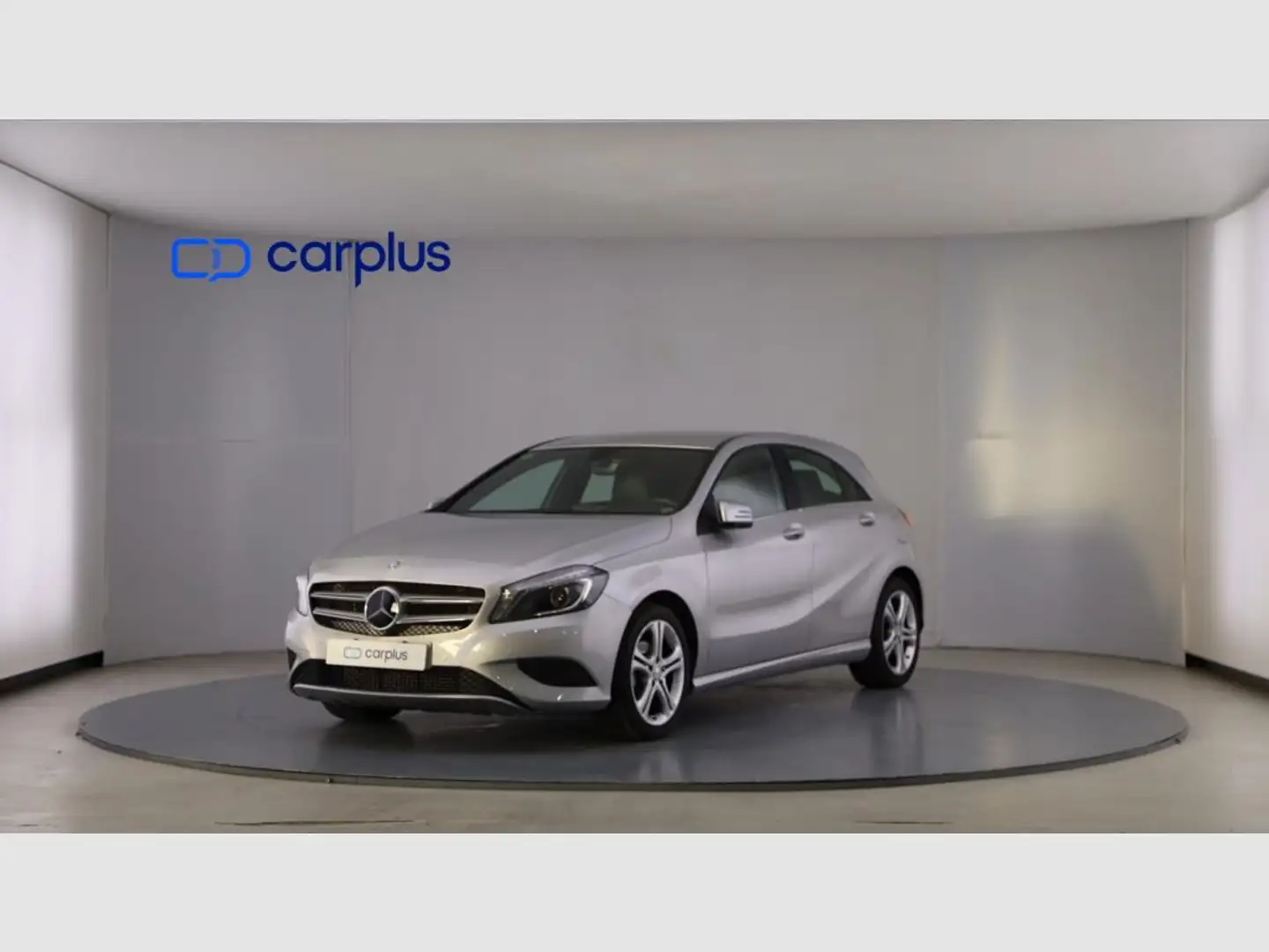 Mercedes-Benz A 180 180CDI BE Style 7G-DCT Plateado - 1