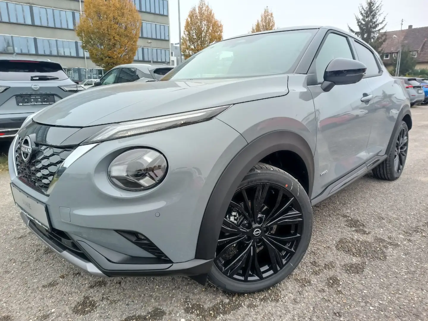 Nissan Juke MY24 Hybrid N-SPORT Tech Bose Grau - 1