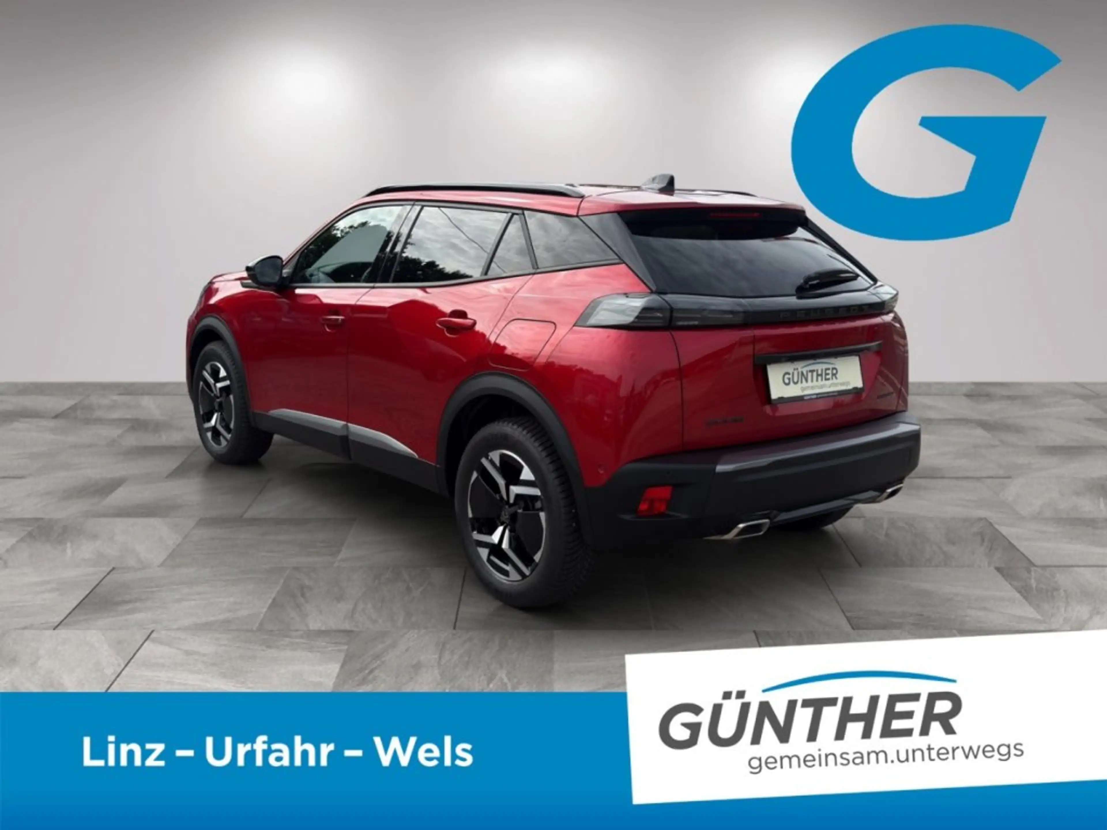 Peugeot 2008 ALLURE Hybrid 136 e-DCS6 — photo 4