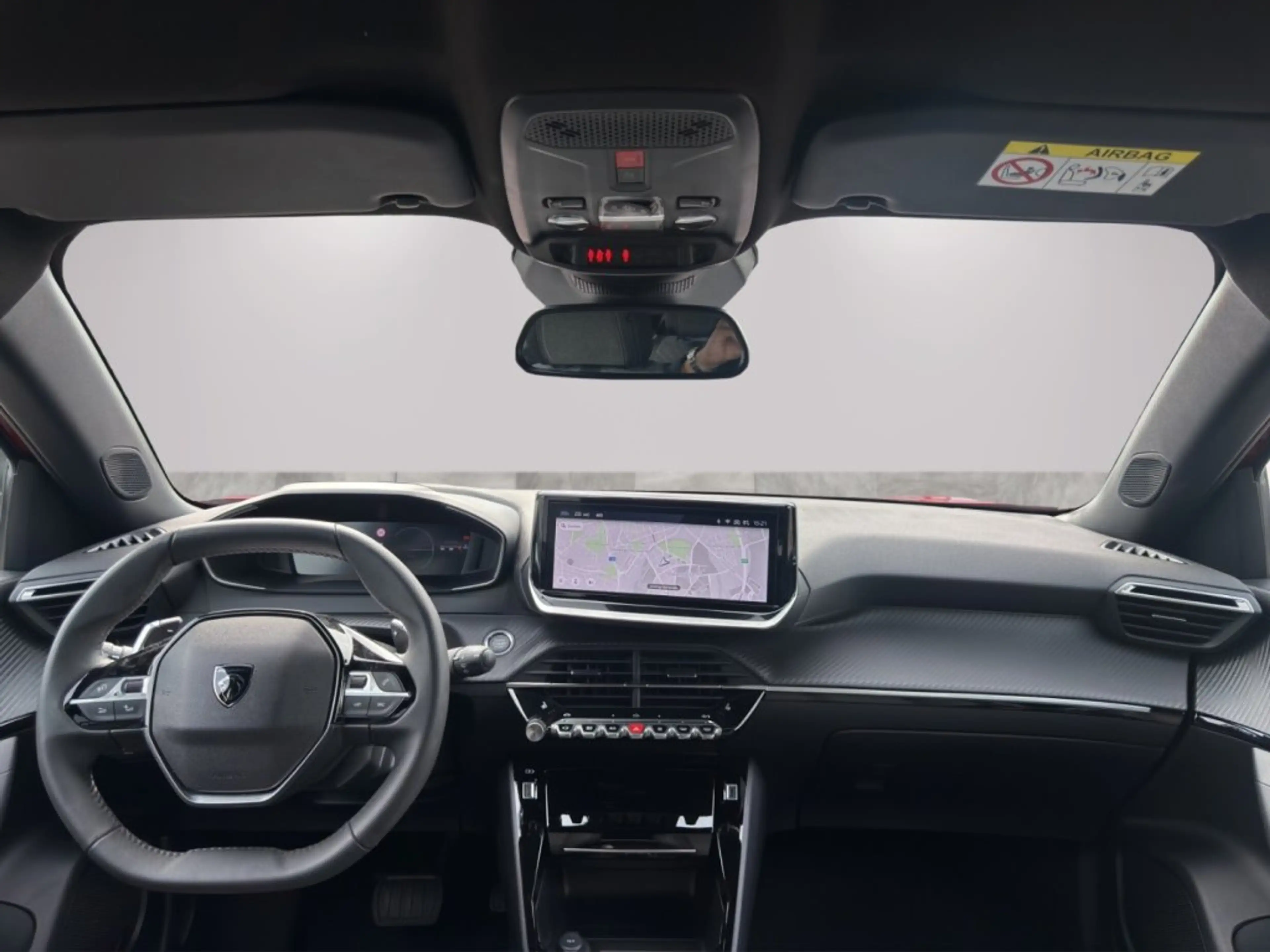 Peugeot 2008 ALLURE Hybrid 136 e-DCS6 — photo 9