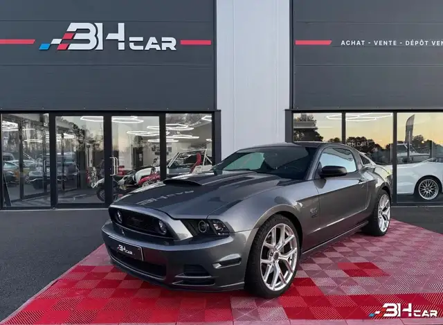 Ford Mustang GT 5.0 V8 421 / GPL / PAPIER FRANÇAIS / READY TO ROCK