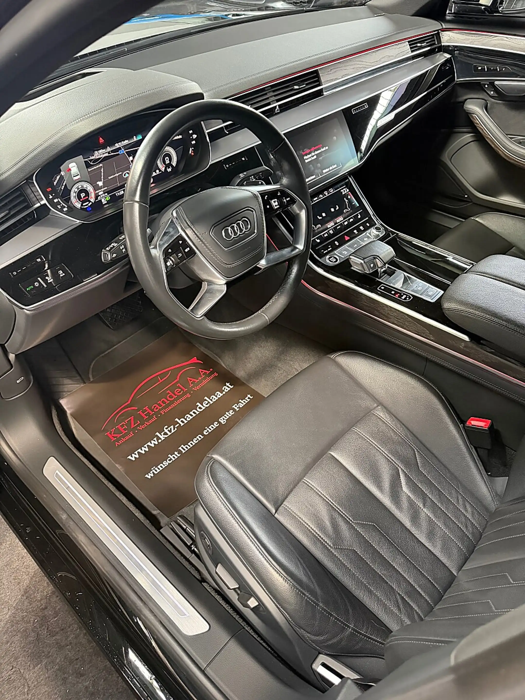Audi A8 — photo 9